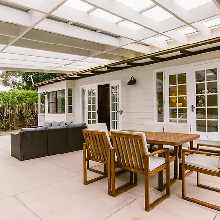 Pet-Friendly Highlands Home With Fireplace Bundanoon Exterior photo